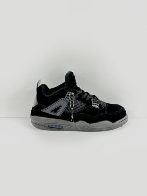 Tênis Air Jordan 4 - Preto Camurça