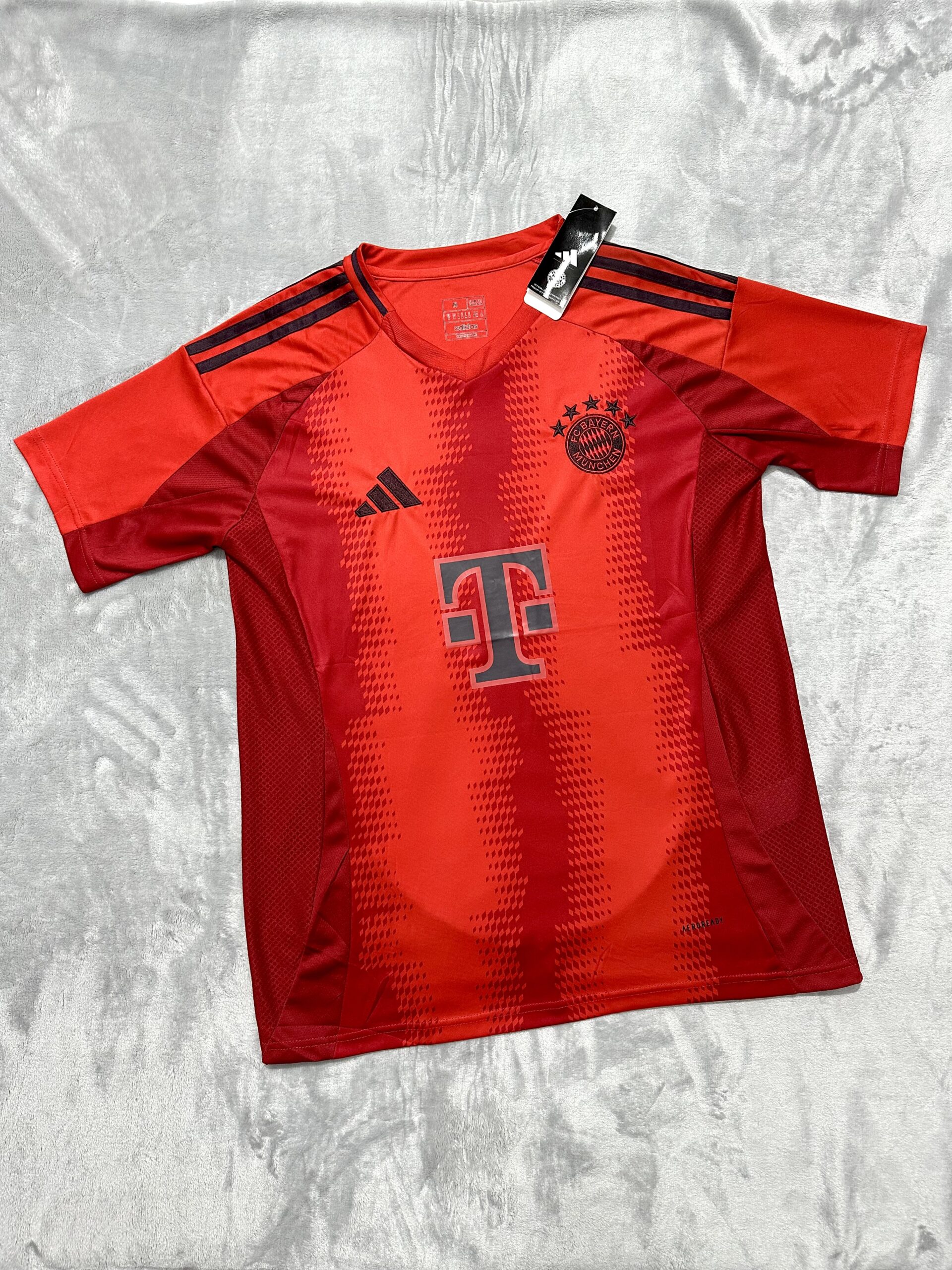 Camisa Bayern de Munique Casa 2024/2025