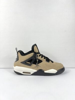 Tênis Air Jordan 4 - Marrom/Preto/Branco