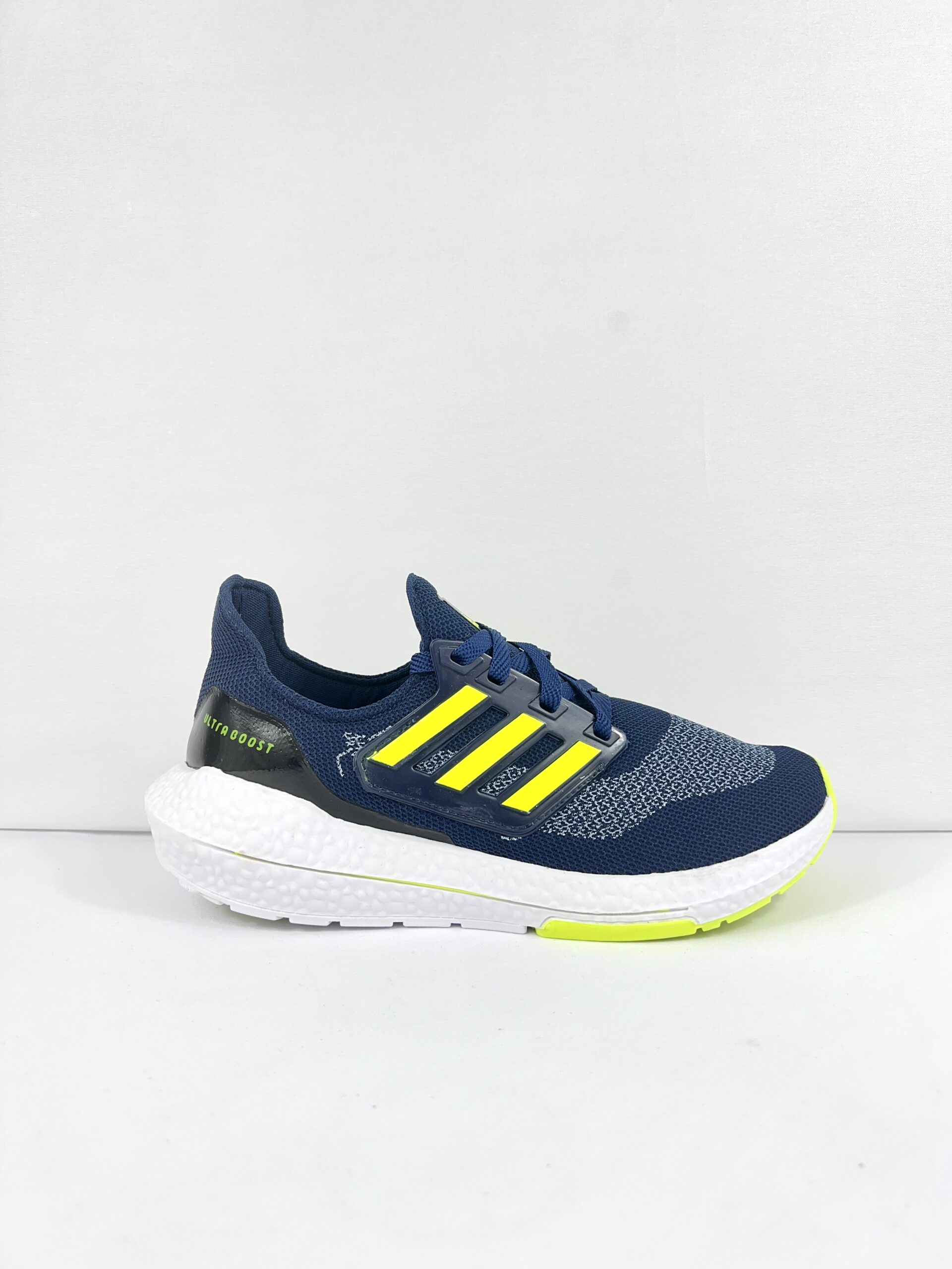 Adidas ULTRABOOST Azul Marinho/Verde