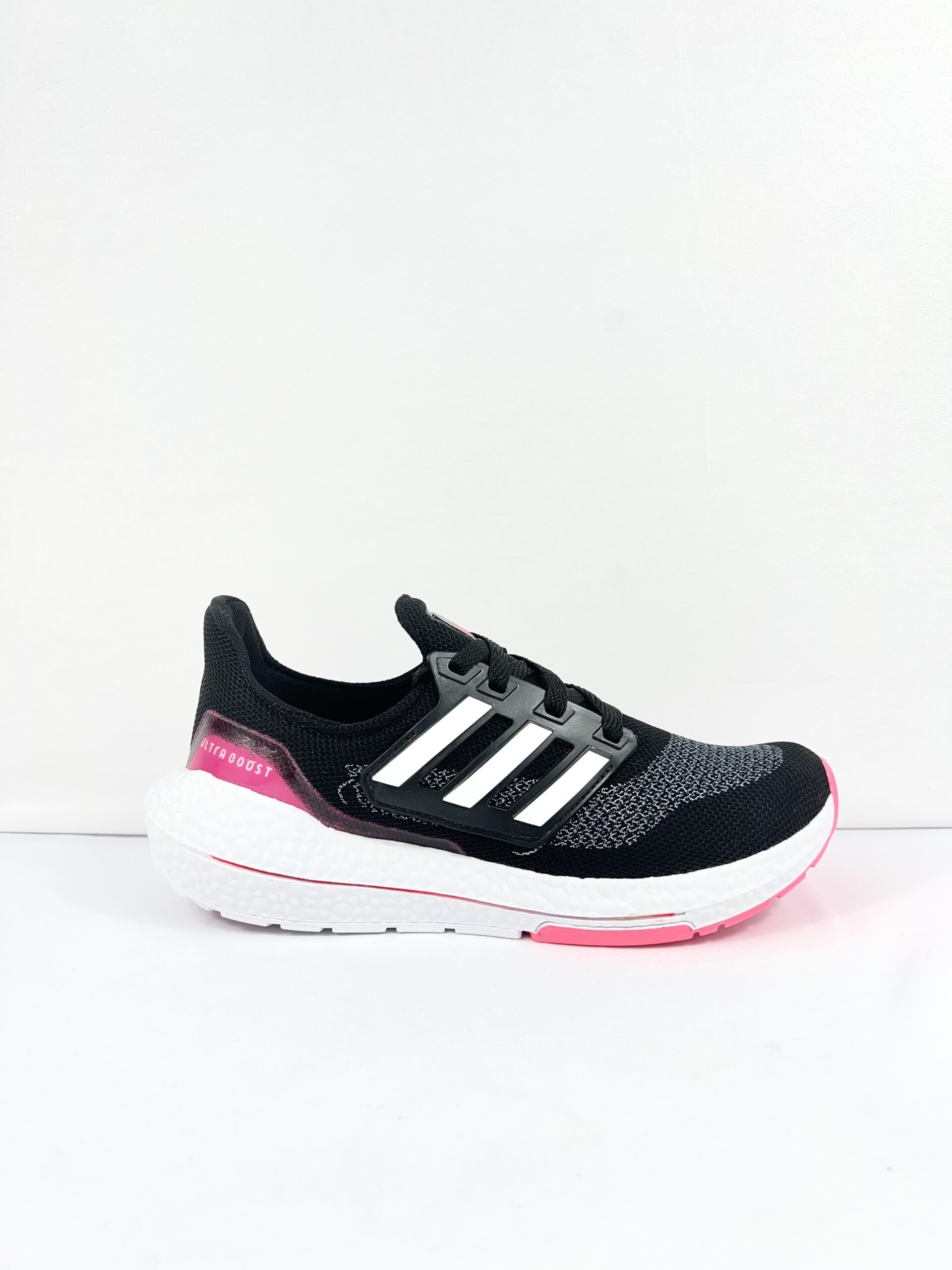 Adidas ULTRABOOST Preto/Rosa