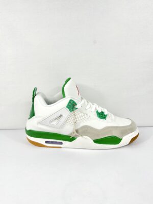 Tênis Air Jordan 4 - Branco/Verde